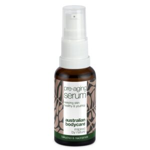 Pre-aging Serum - Forebyg rynker og fine linjer â Pre-aging Serum bekæmper alderstegn og giver fast hud med Peptider, Koffein og Hyaluronsyre. Udjævner linjer og tilfører intensiv fugt. - 3 stk.